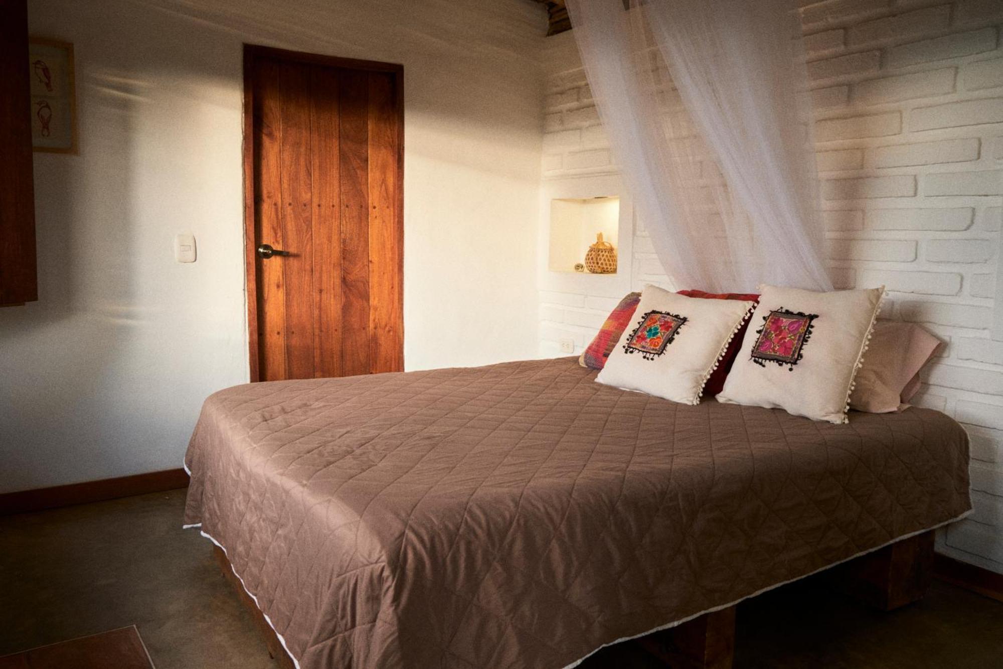 Hostal Juan Palitos Los Santos  Luaran gambar
